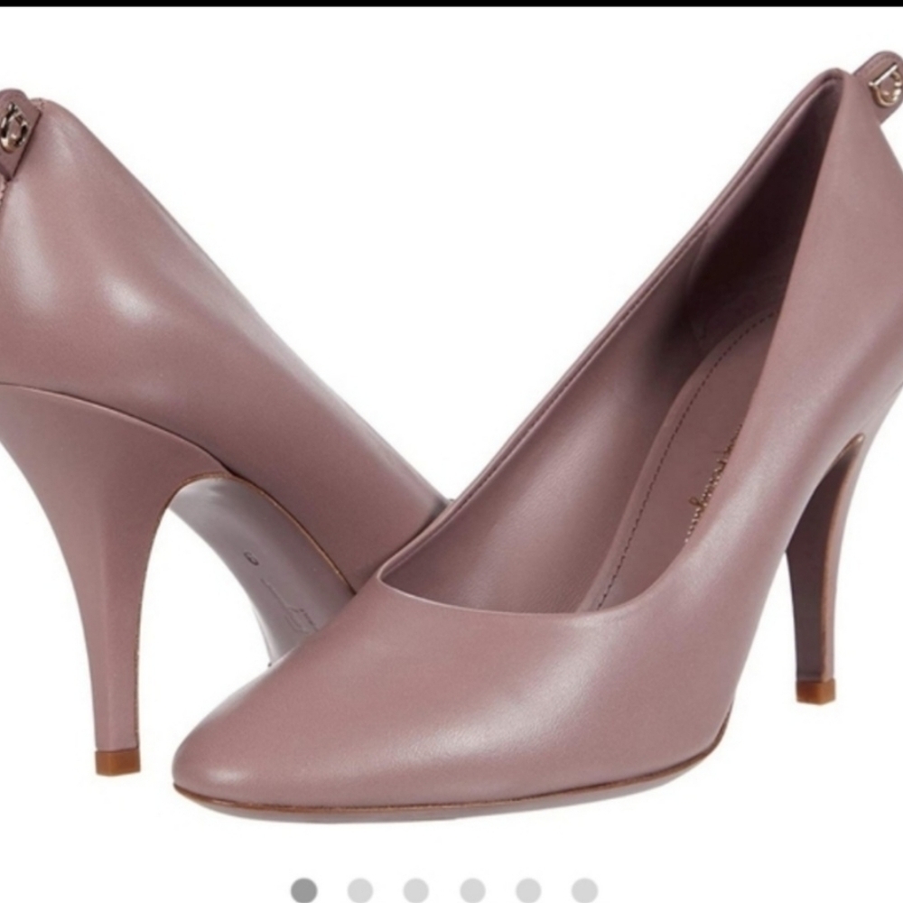 NWB Ferragamo Heels - Picture 3 of 12